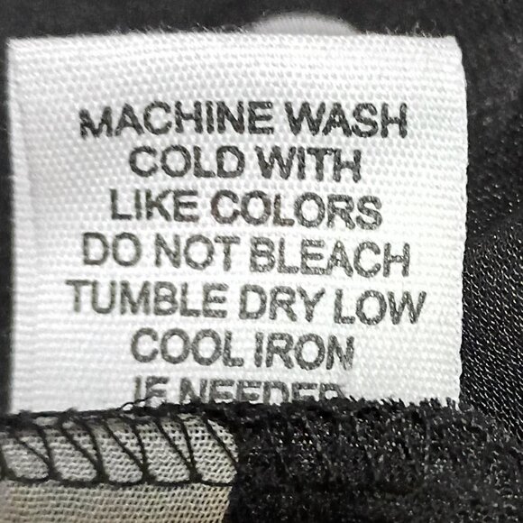 Live 4 Truth Cold Shoulder Top💗💗 Just Posted 🌹💖 - Picture 10 of 14